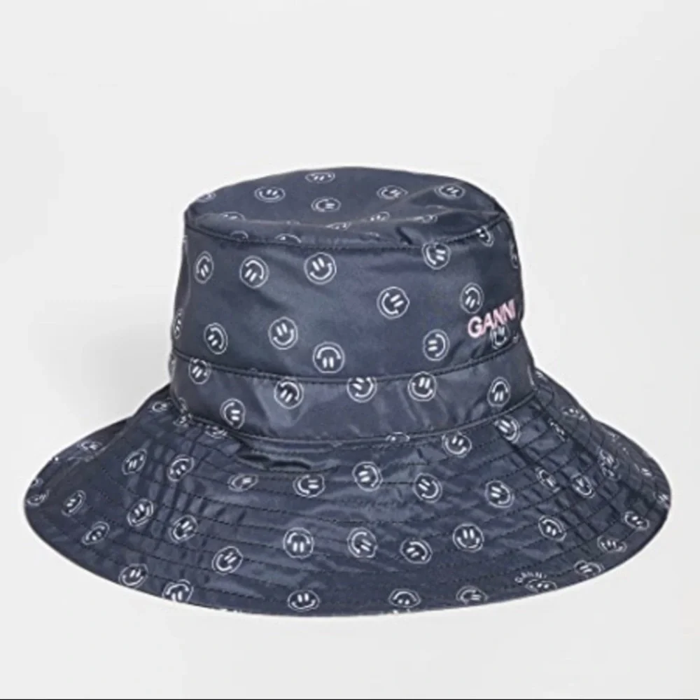 Ganni | Recycled Smiley Face Logo Print Bucket Hat - Picture 5 of 16